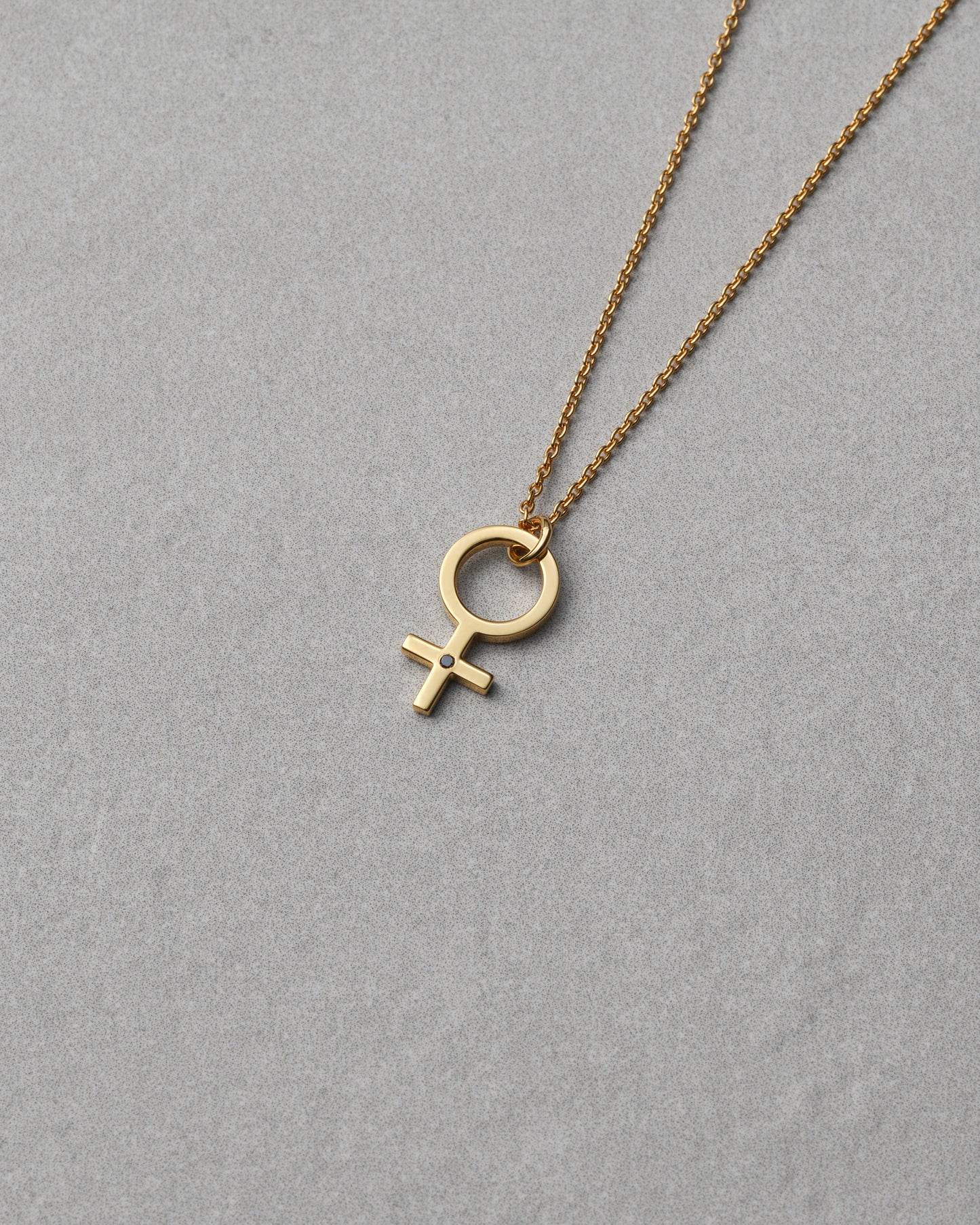 SHE NECKLACE