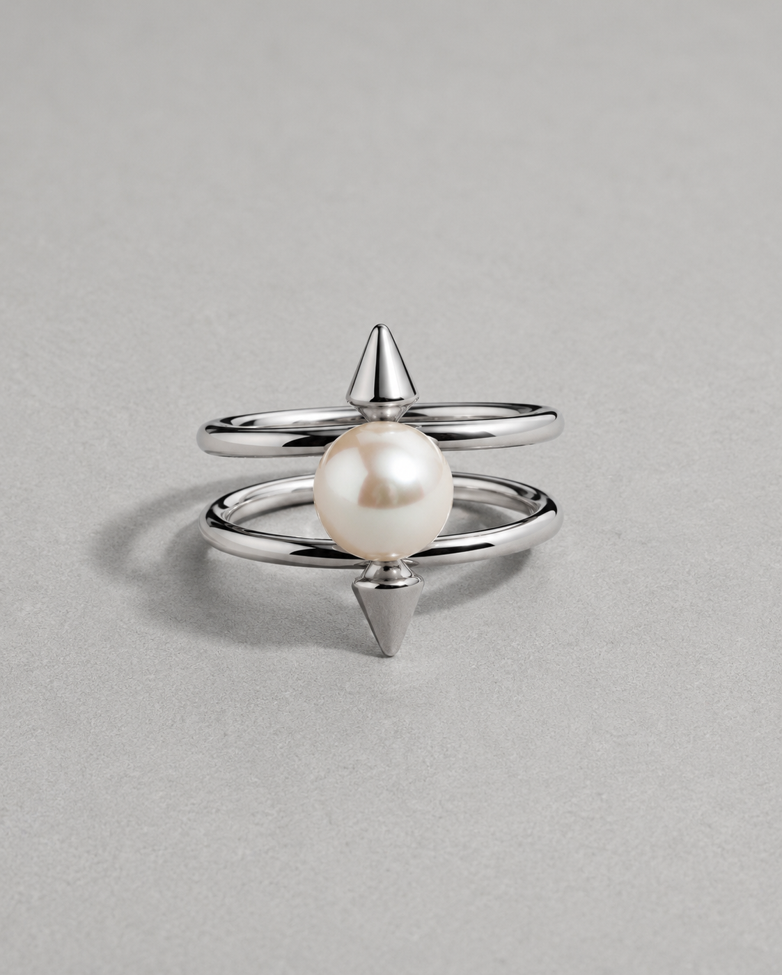 REBEL PEARL RING