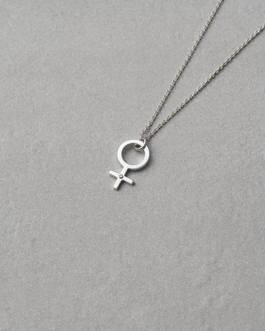 SHE NECKLACE
